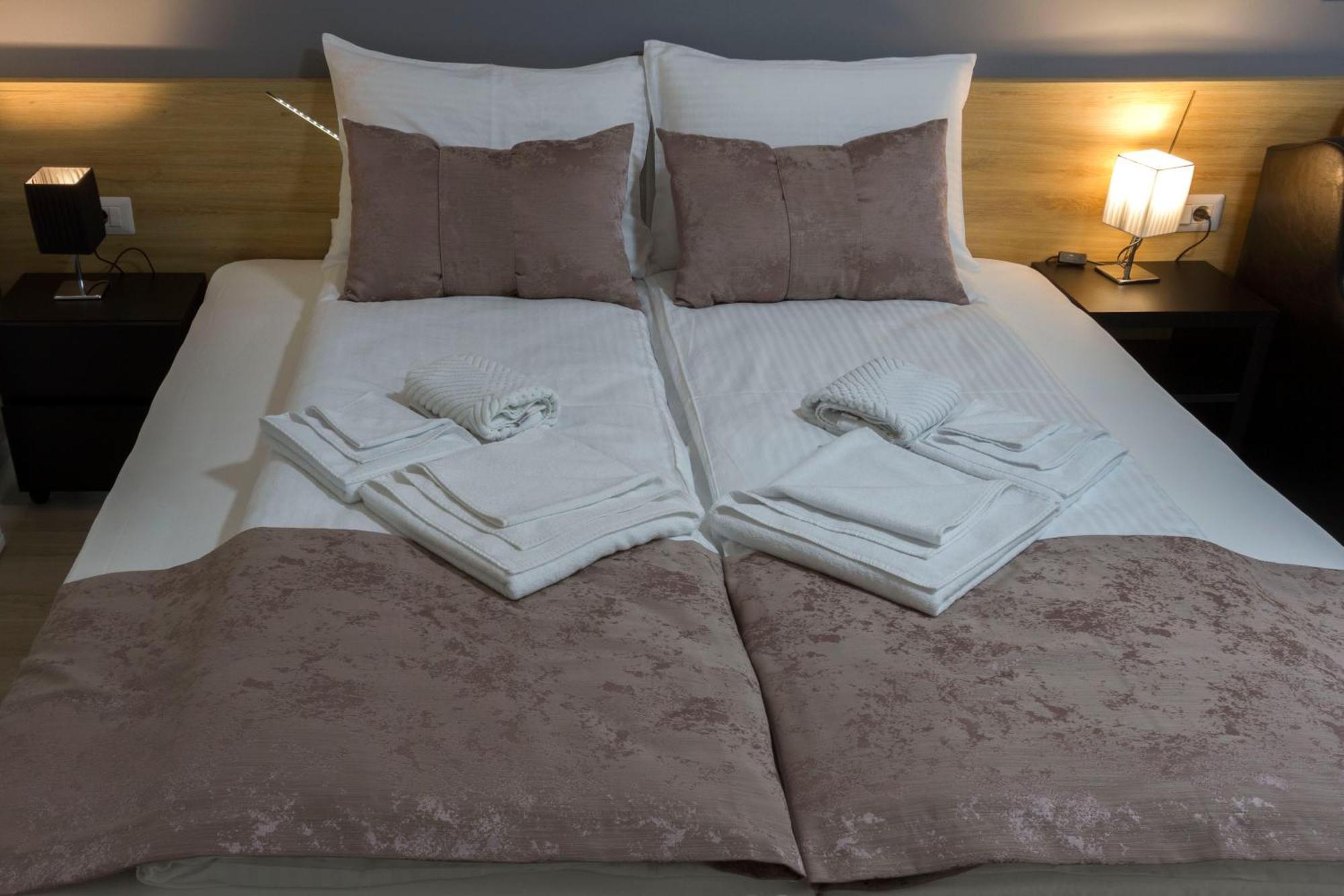 Nataly 2 Bed & Breakfast *